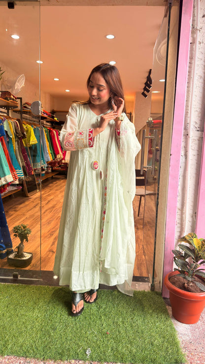 Mint Pista Artisan Lace Embroidered Kurta Set with Dupatta